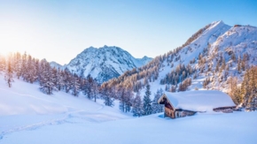Schweiz Winter Foto iStock bluejayphoto